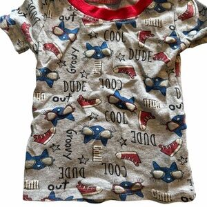 Cool Pete the Cat Kids Graphic Tee - Gray, Red, and Blue